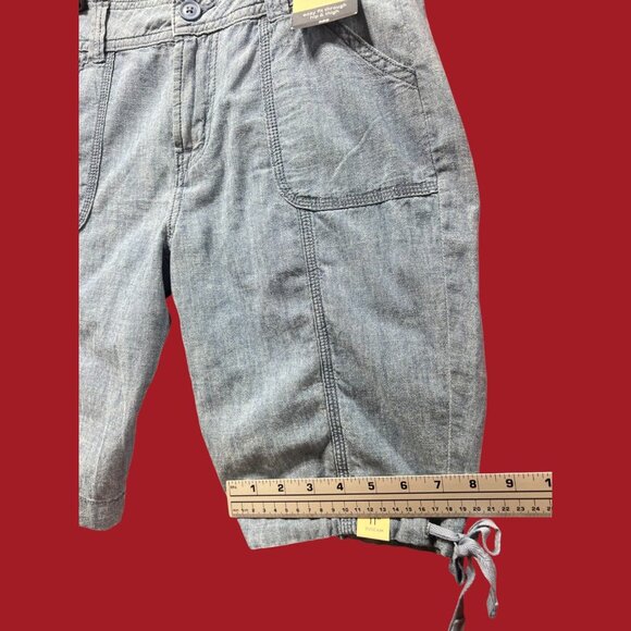 St. John's Bay - Women's Mid-Rise Cargo Bermuda Short - Light Blue - 4 - Picture 9 of 16